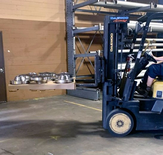 Entregando tuberías de aleación de alto contenido de níquel a todo México.